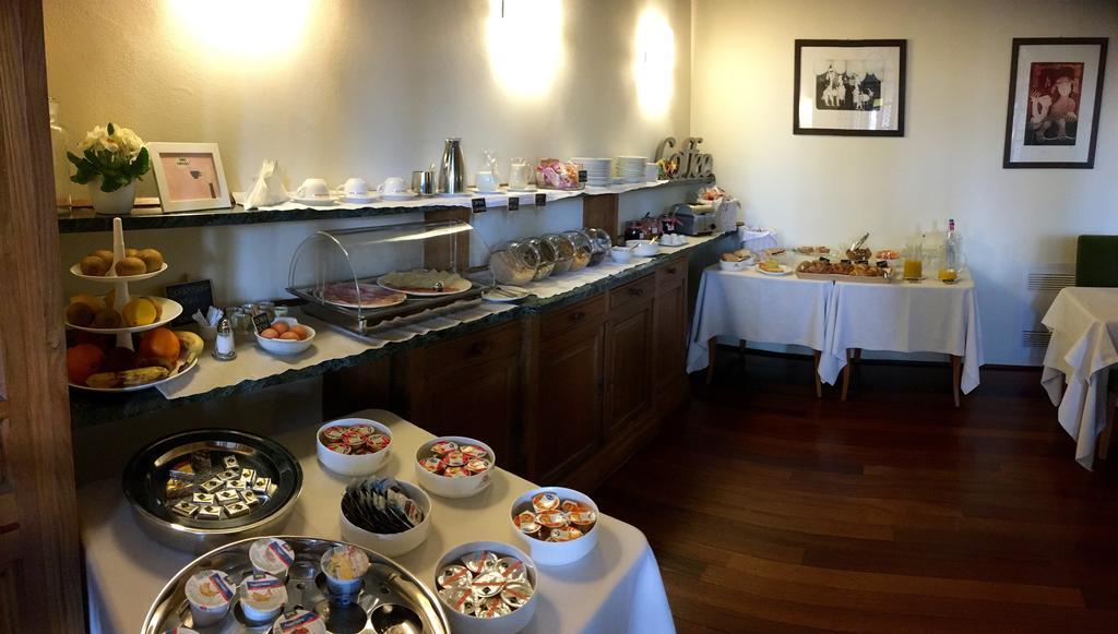 Dimora Del Barone Hotel Romagnano Sesia ภายนอก รูปภาพ